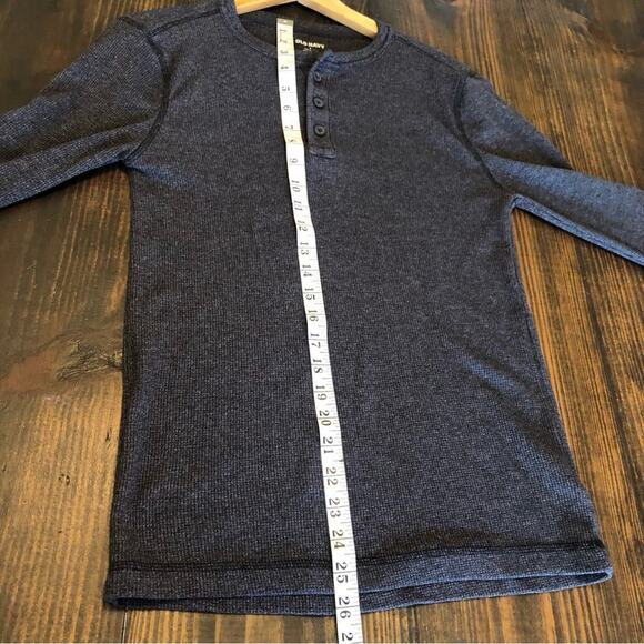 Old Navy Thermal Waffle Knit Henley Long Sleeve Gray Shirt Mens Small Gorpcore - Picture 4 of 8